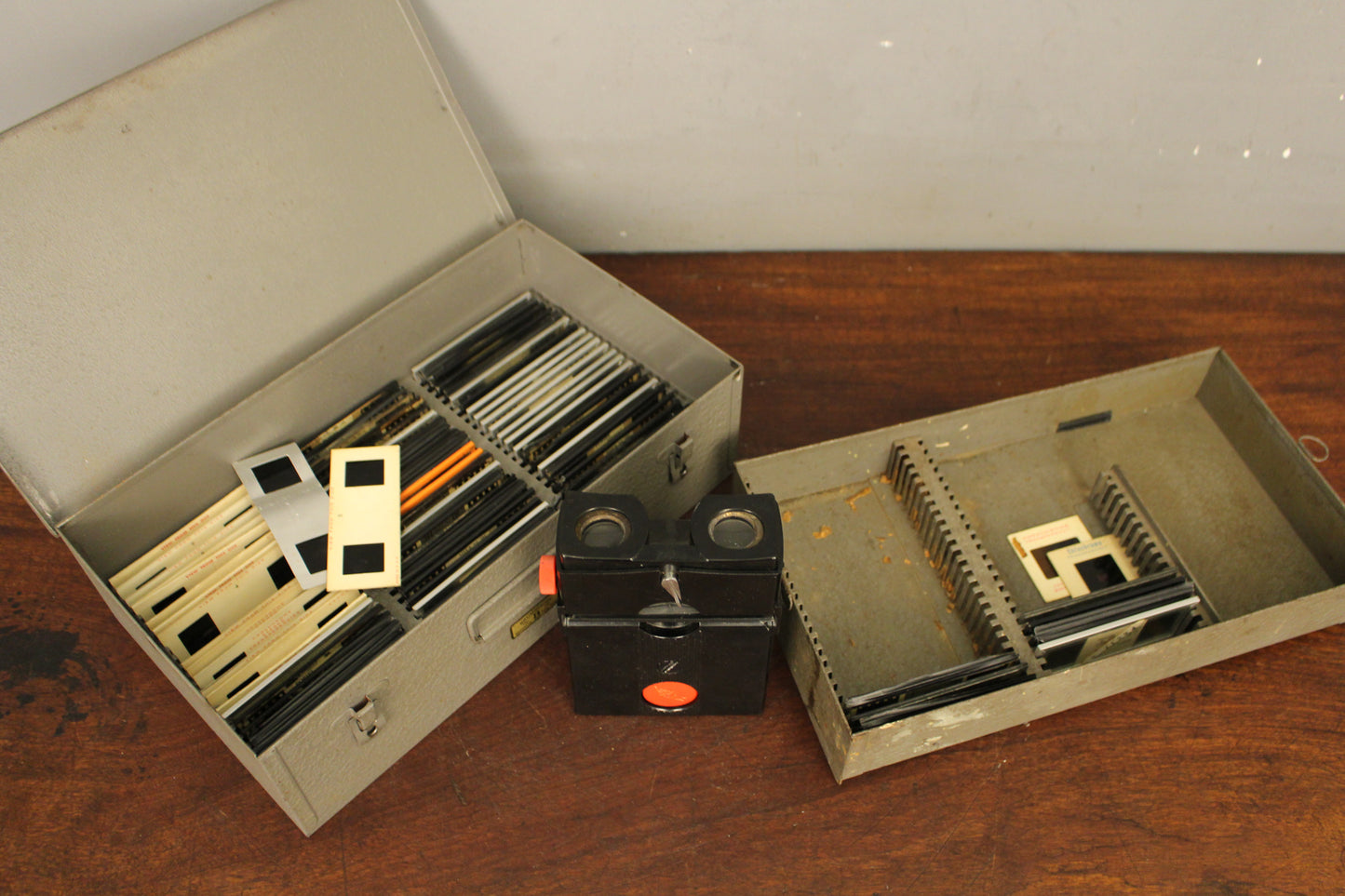 1950s Prop Stereo Realist "Red Button" Viewer