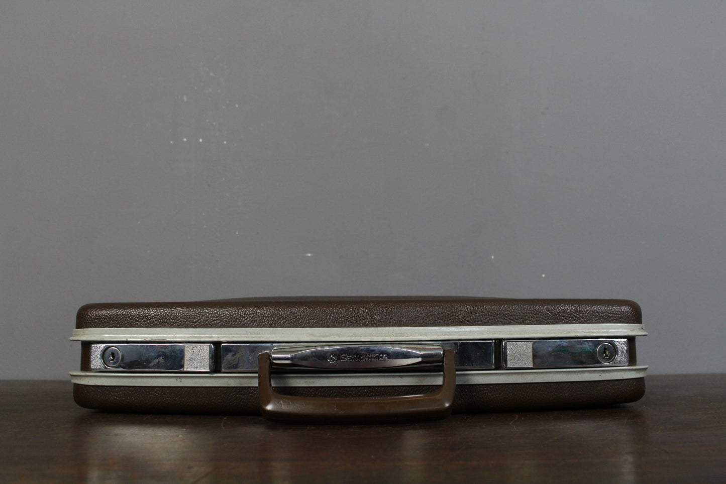 Samsonite Classic 100 Brown Briefcase
