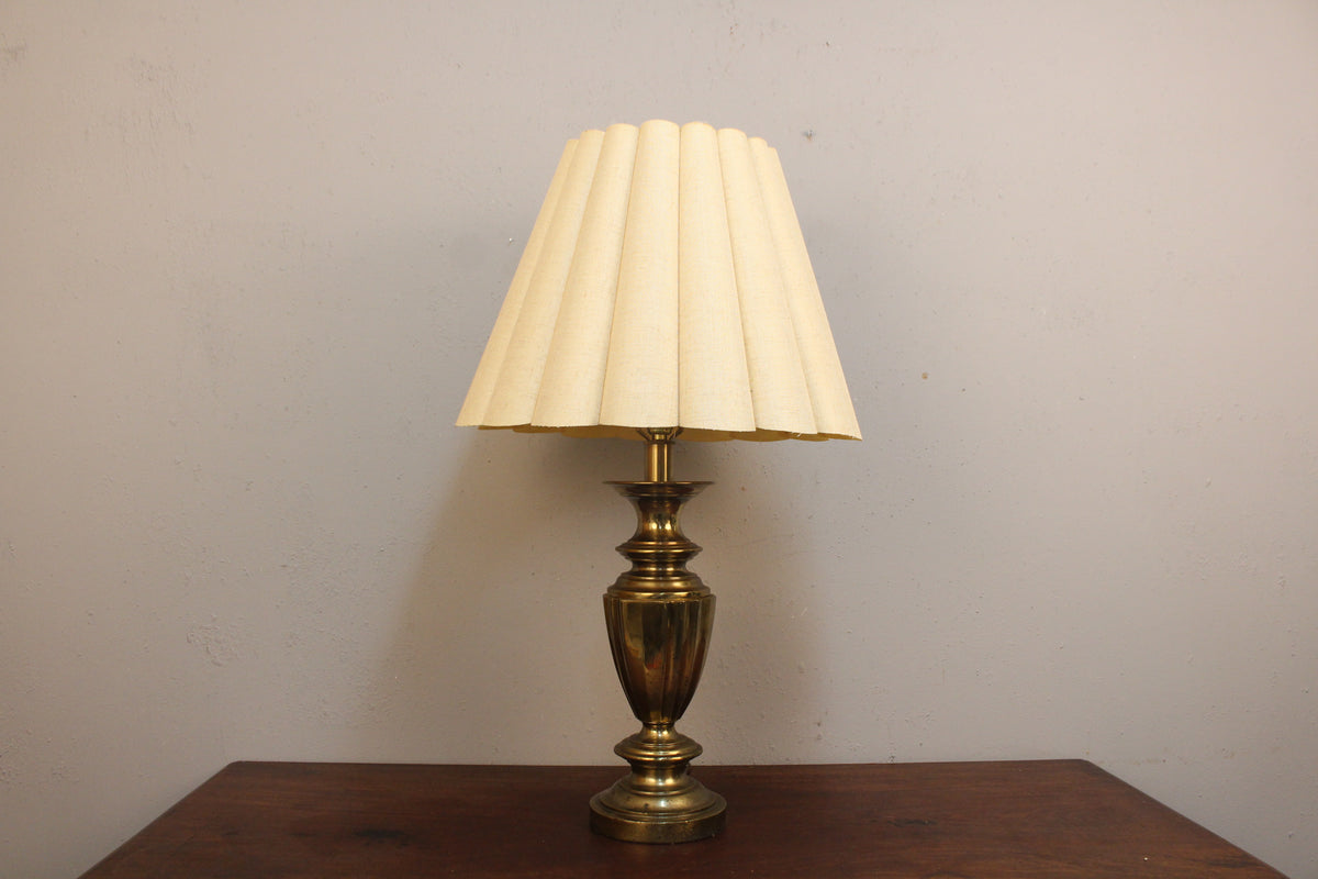 Luxe Brass Urn Table Lamp