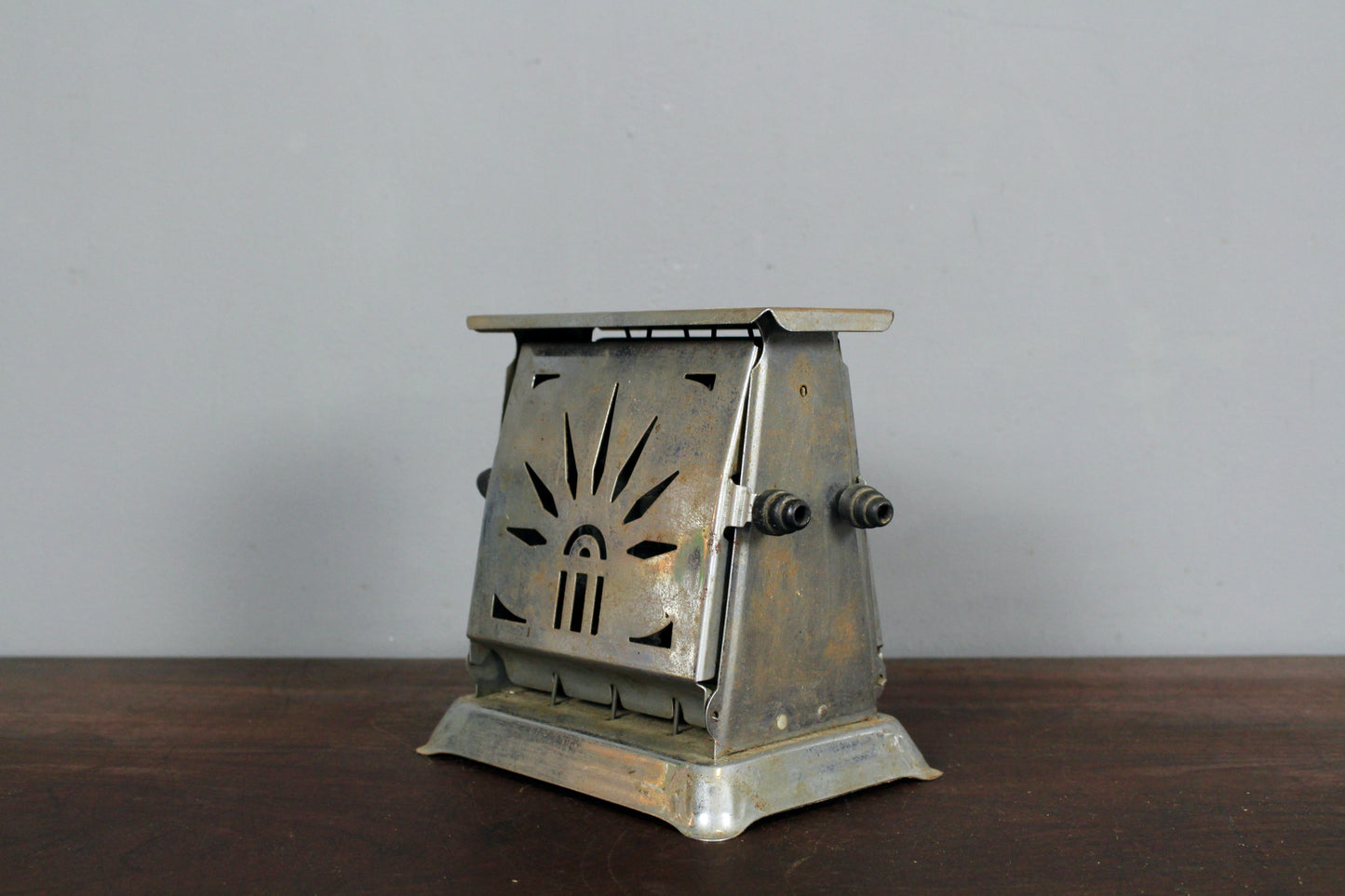 1920s Everbrite Toaster