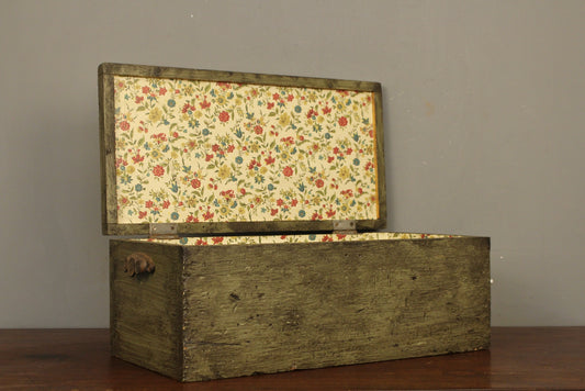Antique Sage & Floral Box