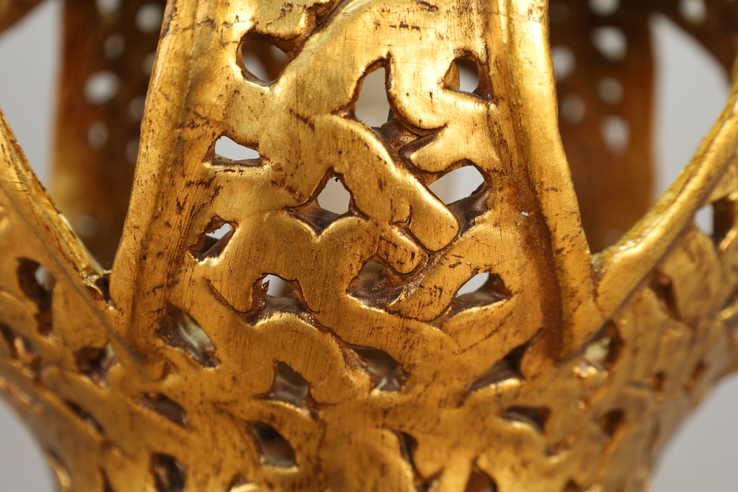 Ceramic Gold Bud Swag Lamp Y