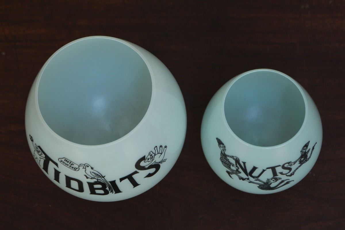 1950s West Virginia "Tidbits & Nuts" Glass Snack Set