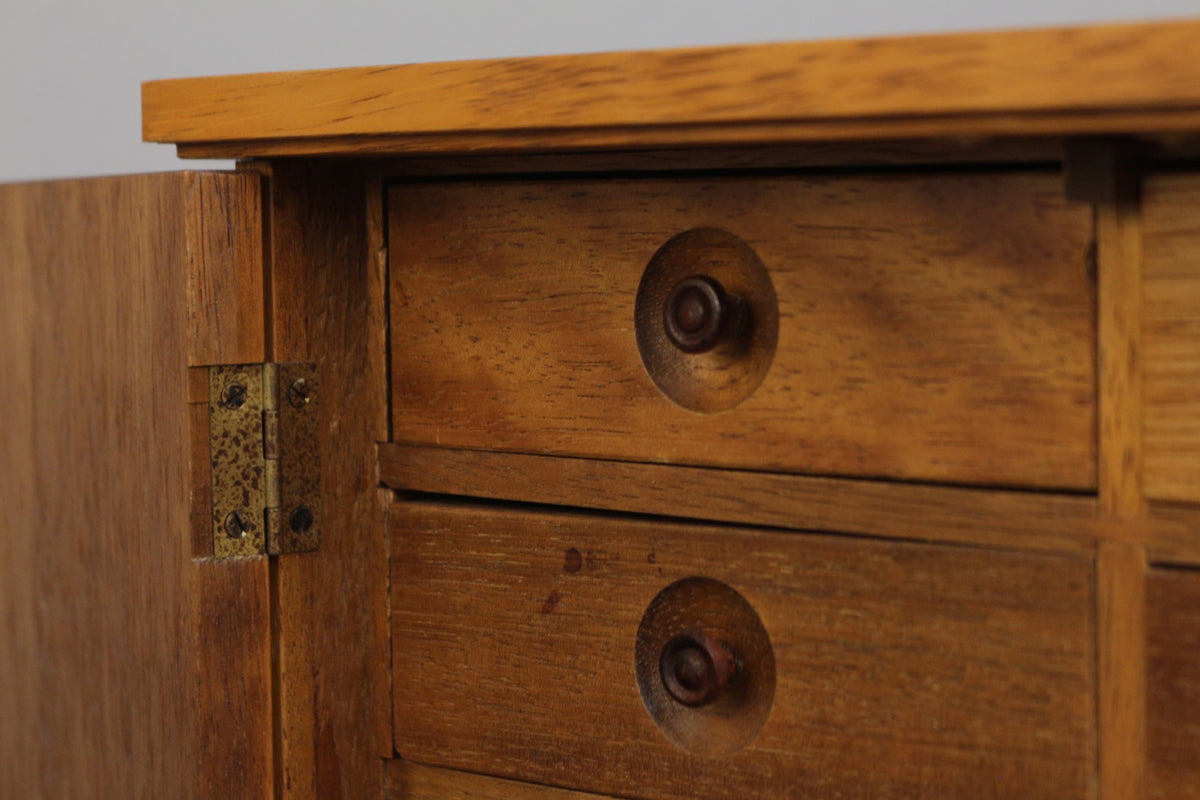 Neoclassical 8-Drawer Jewelry Chest