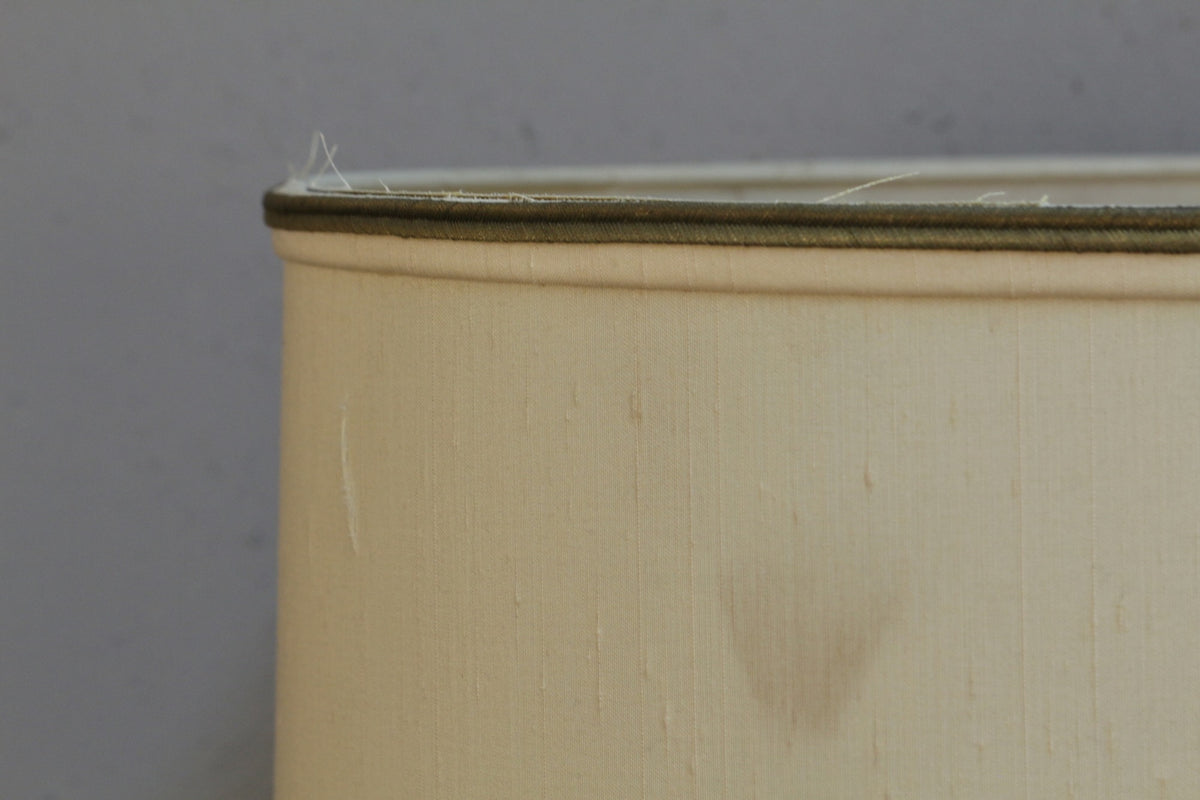 1960s Neoclassical Chalkware Table Lamp