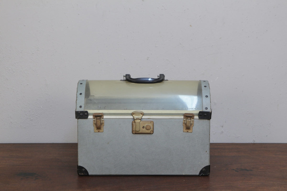 Mid Century Pet Carrier