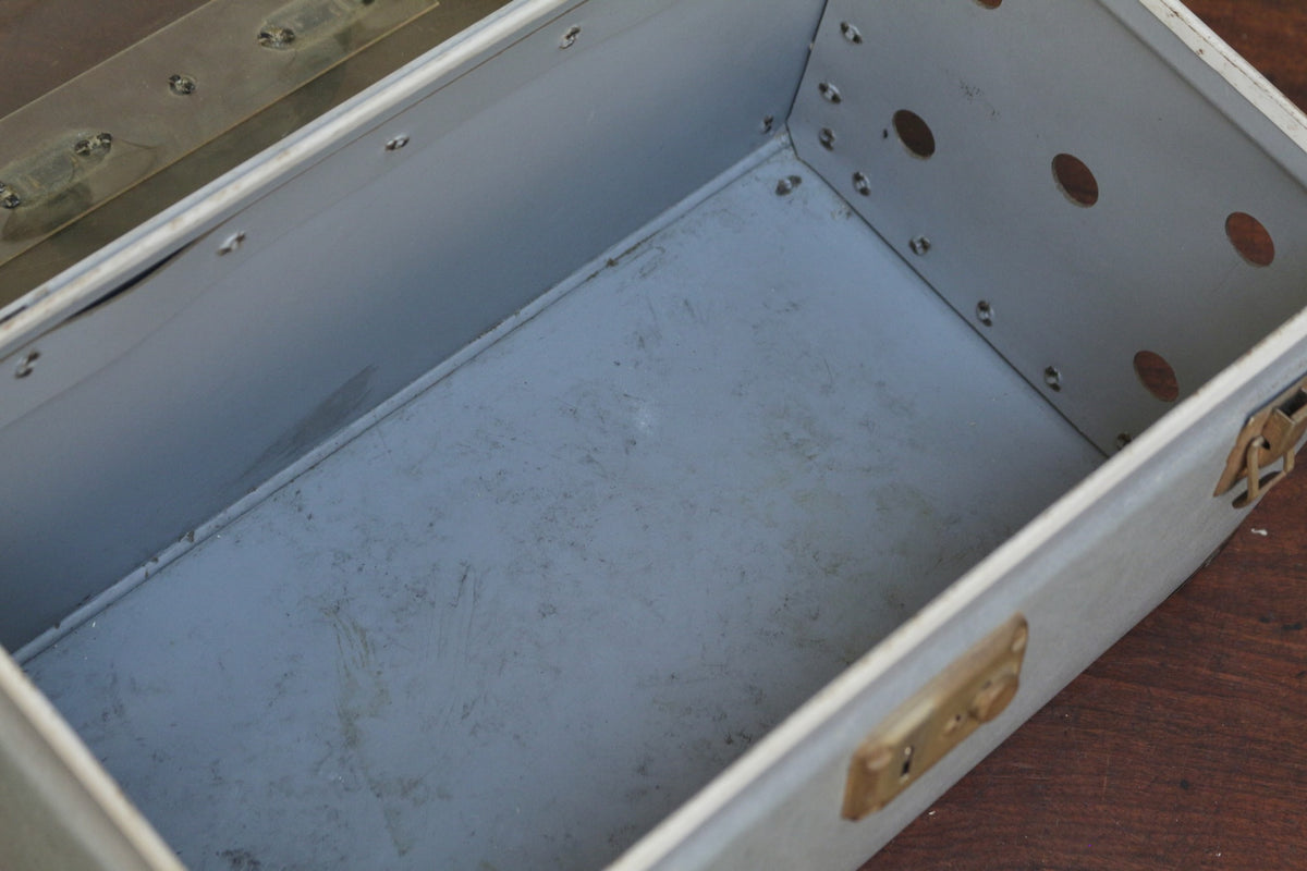 Mid Century Pet Carrier