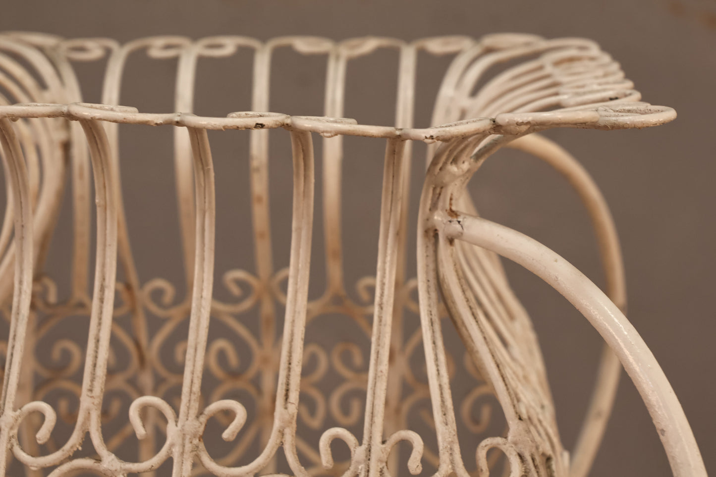 White Iron Curlicue Planter - ONLINE ONLY