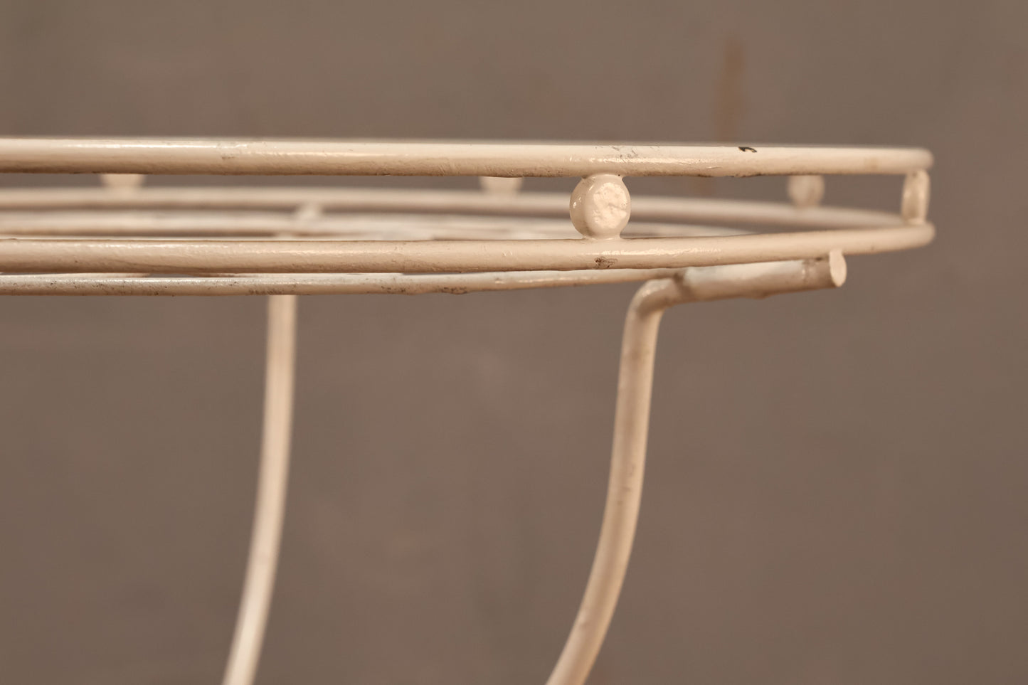 White Iron Plant Stand - ONLINE ONLY