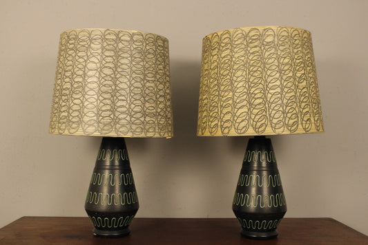 Black Ceramic Squiggles Table Lamp