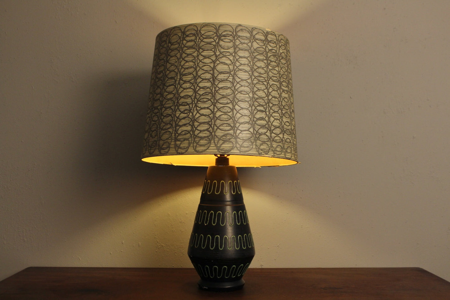 Black Ceramic Squiggles Table Lamp