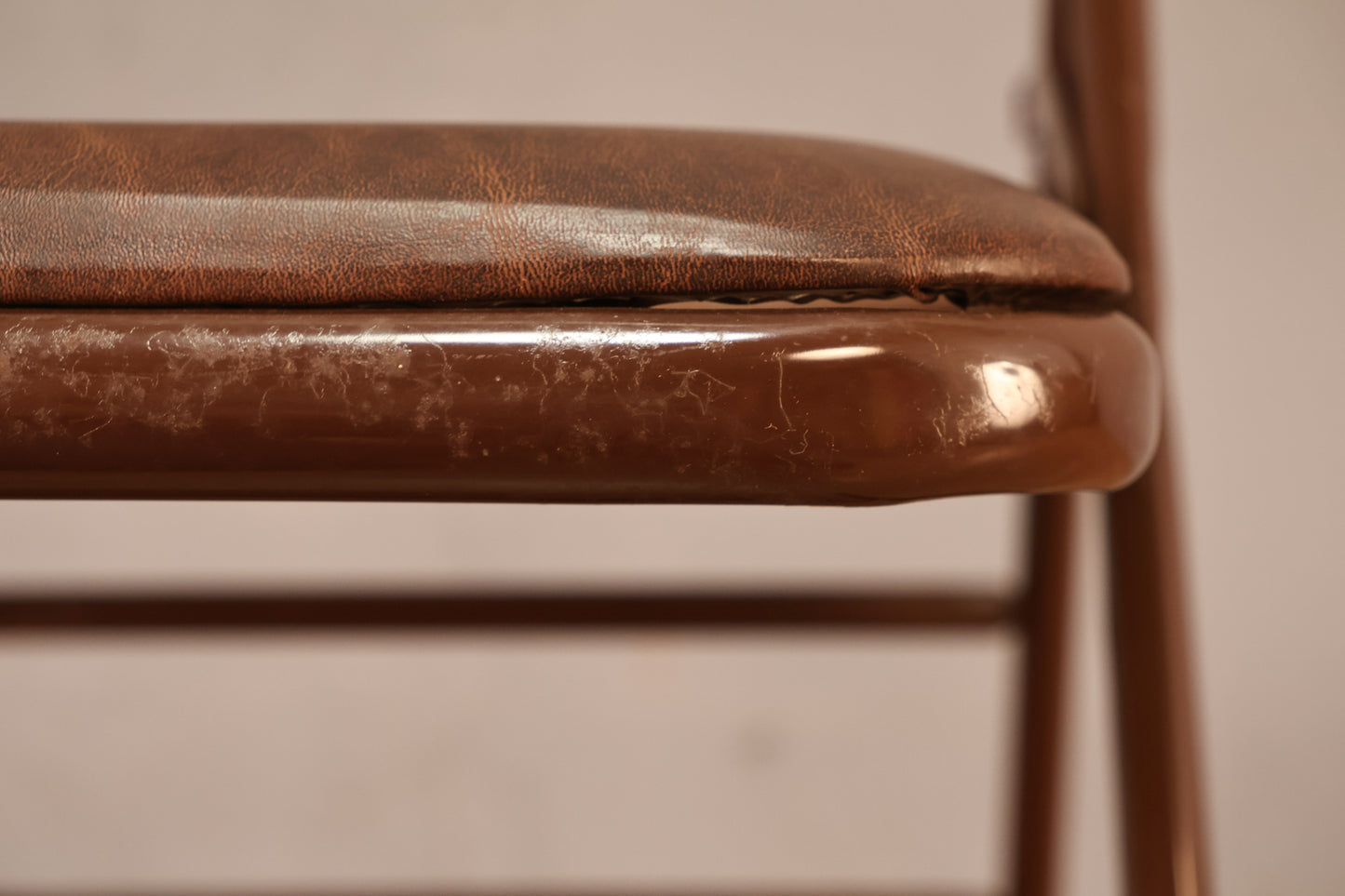 Samsomite Brown Metal & Vinyl Folding Chair