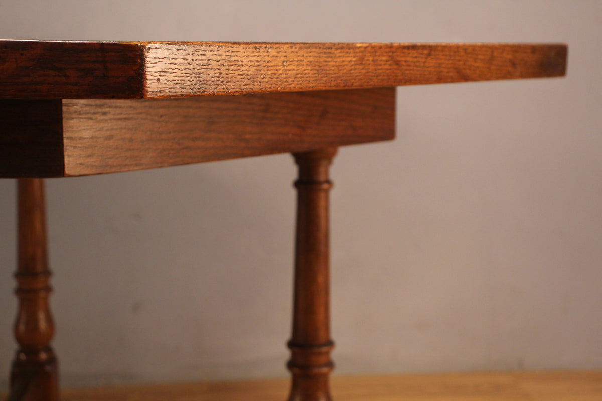 Drexel Oak Octagonal Dining Table With 2 Leaves - ONLINE ONLY