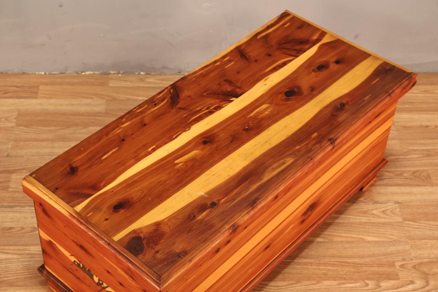 Classic Cedar Chest