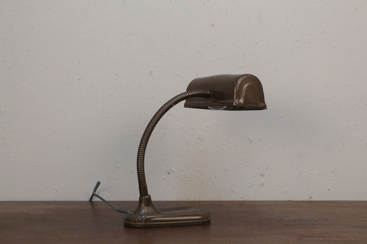 Small Metal Goosneck Desk Lamp