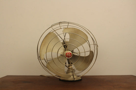 Prop General Electric Table Fan