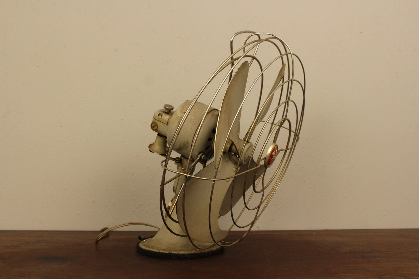 Prop General Electric Table Fan