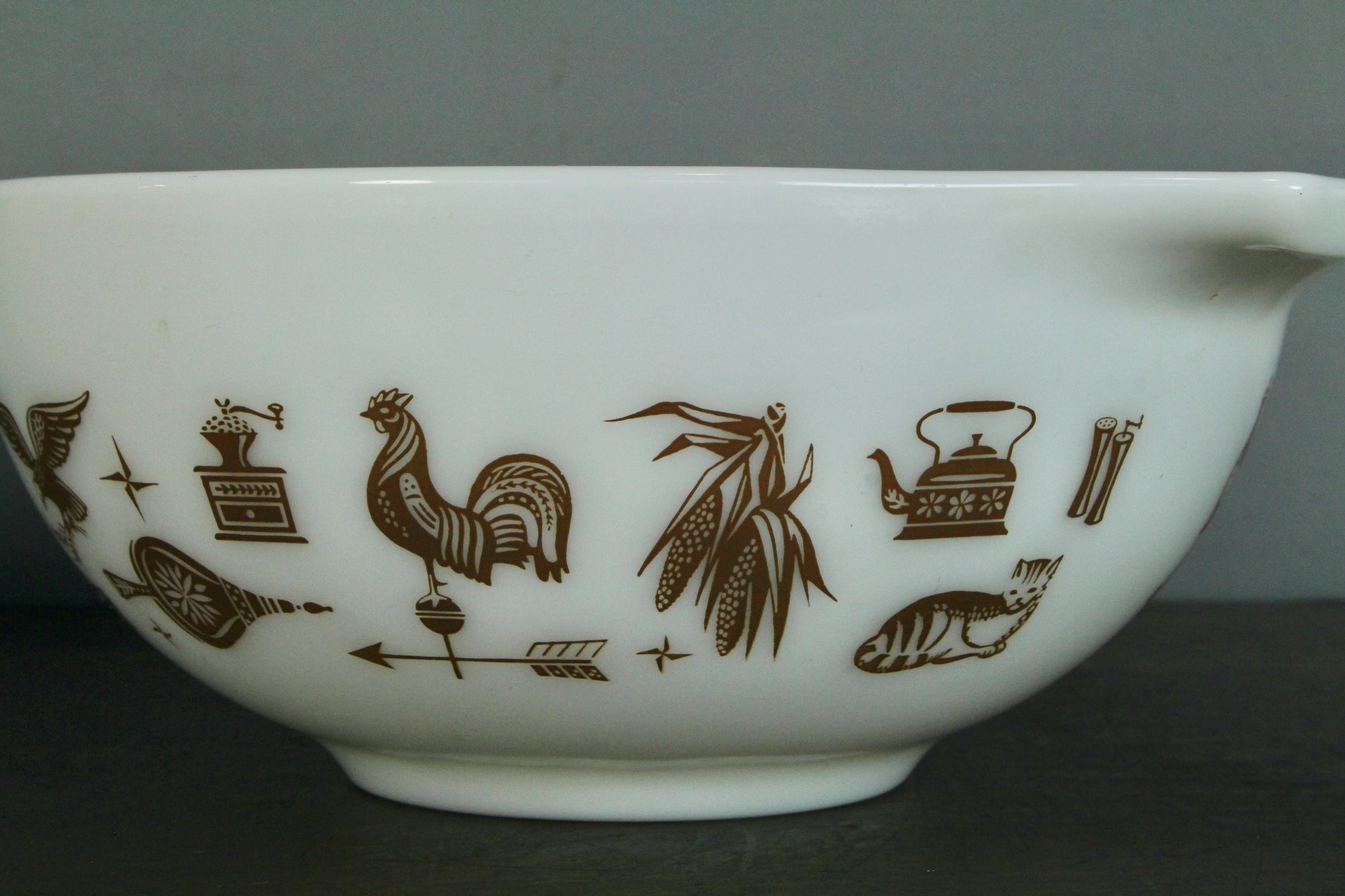 Pyrex online early American nesting bowls