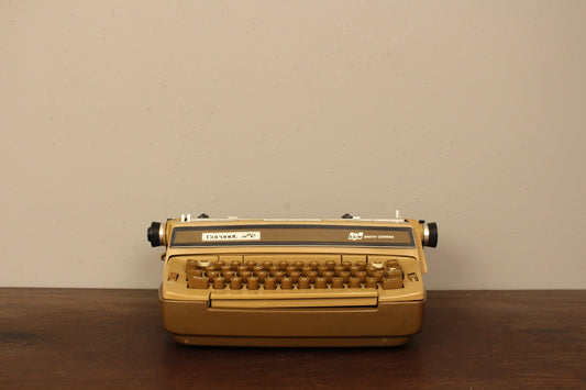 1970s Coronamatic Typewriter with Carrying Case