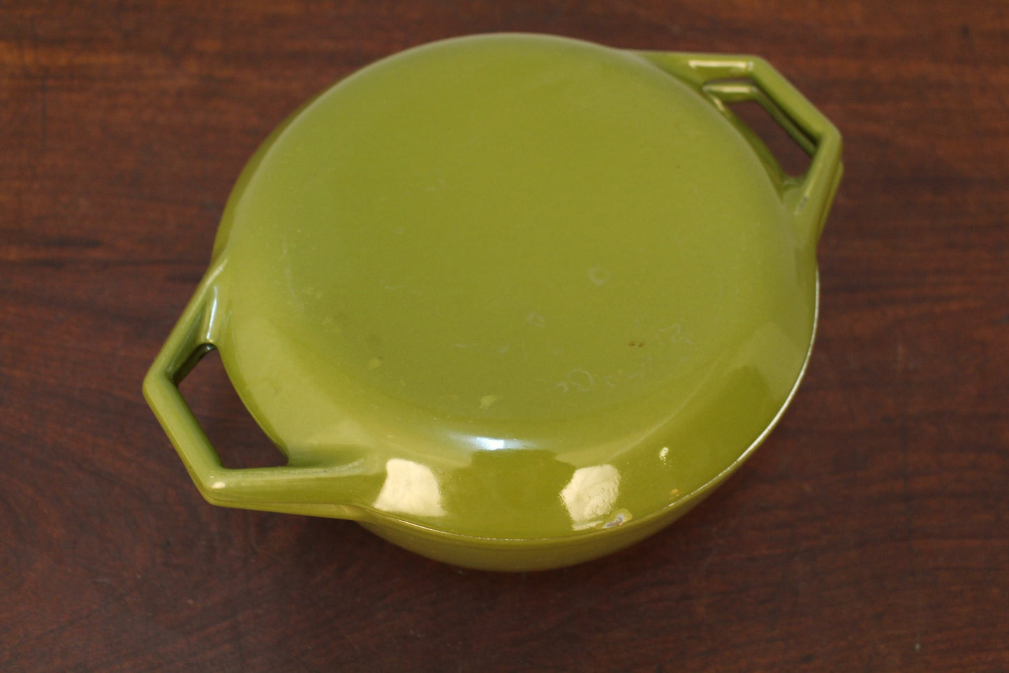 Nacco Cast Iron Dutch Oven