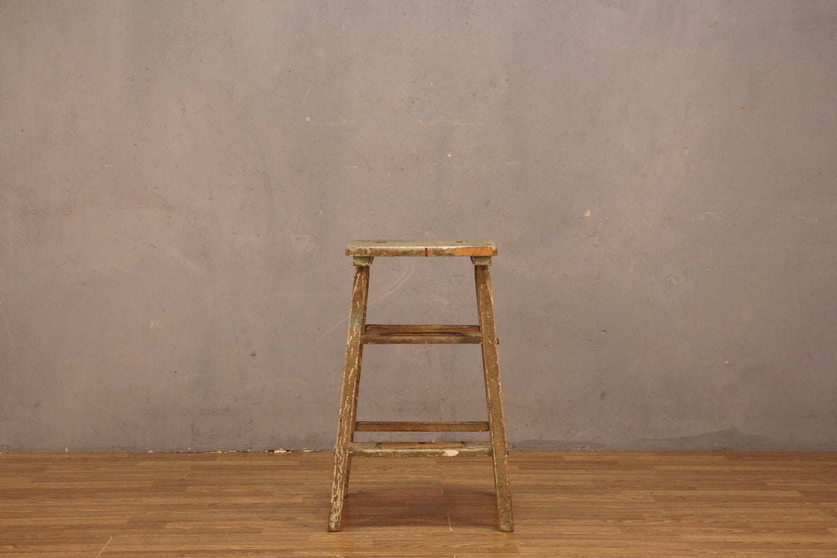 Rustic Flip-Top Stepladder