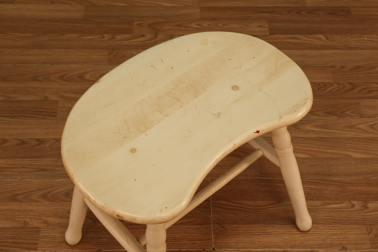 Farmhouse White Bean Footstool