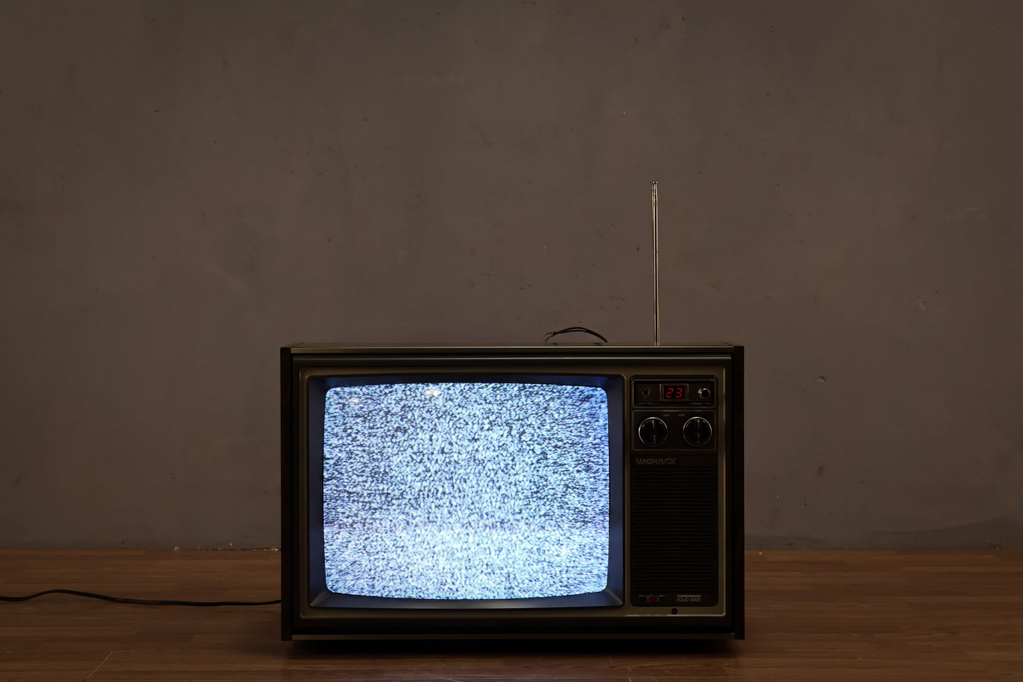 1970s Magnavox Television - ONLINE ONLY
