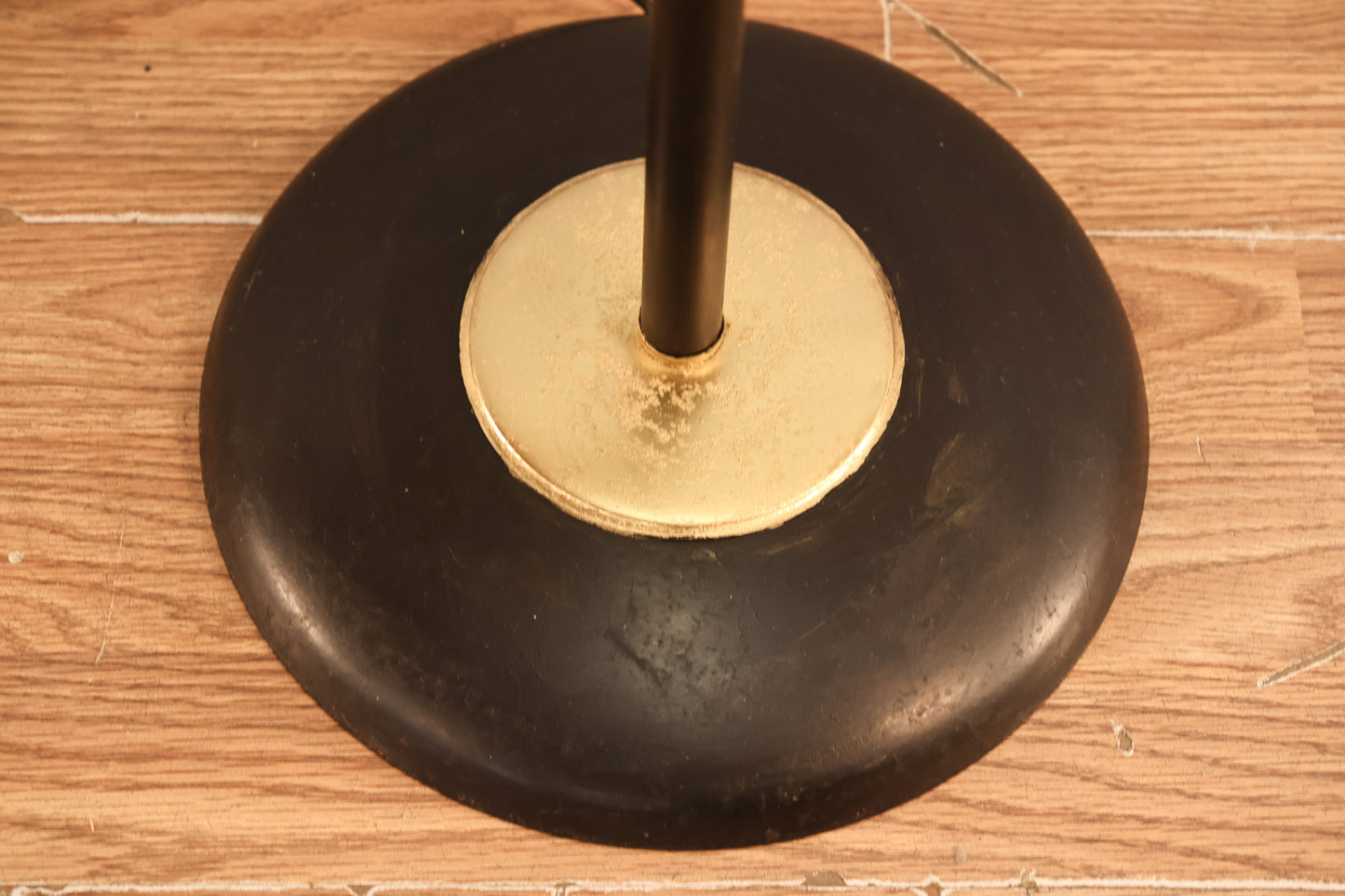 Classic Black & Gold Floor Lamp