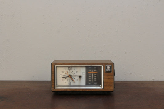 1970s General Electric Alarm Clock Radio