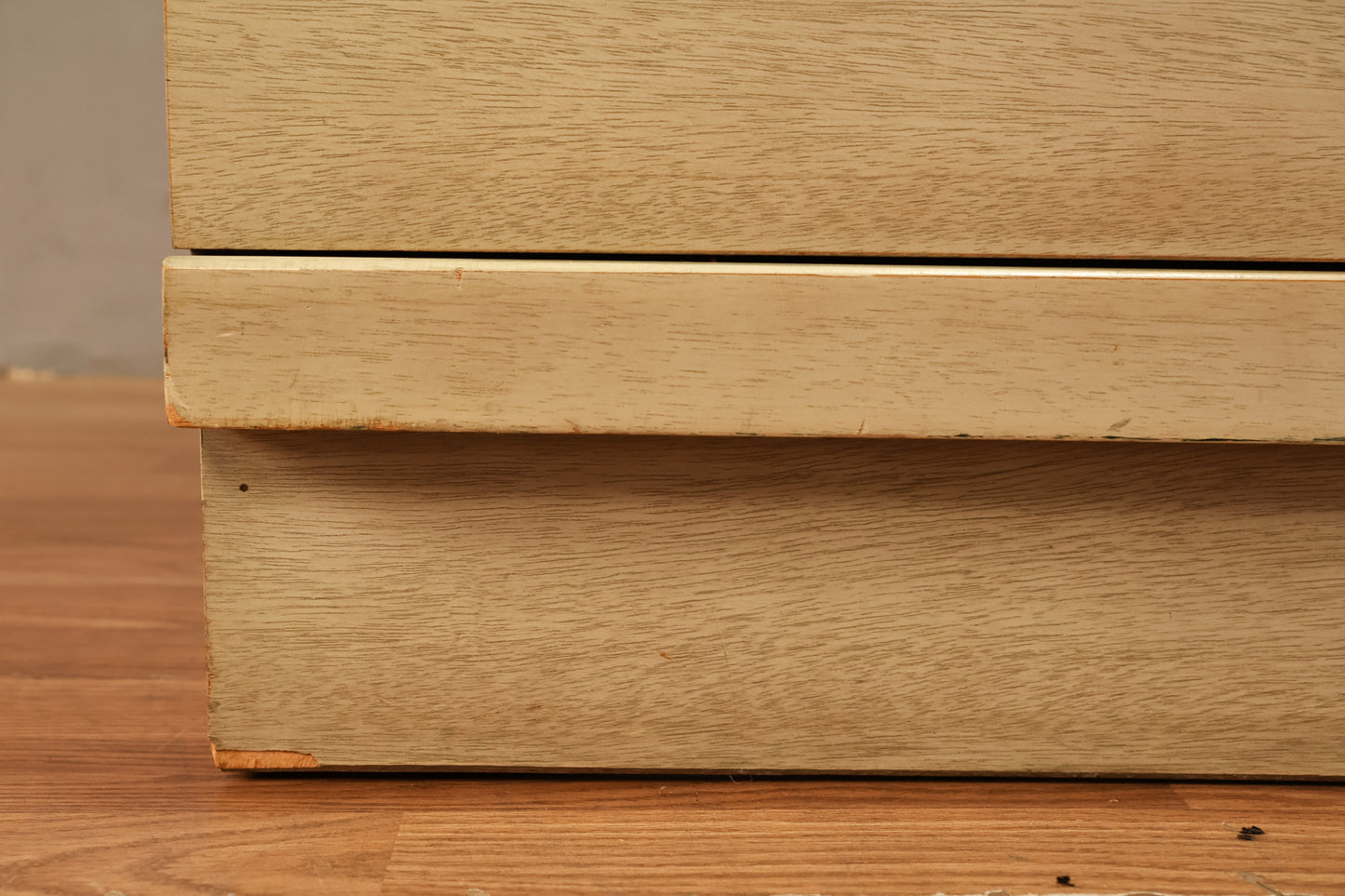 Ash Mahogany 6-Drawer Dresser
