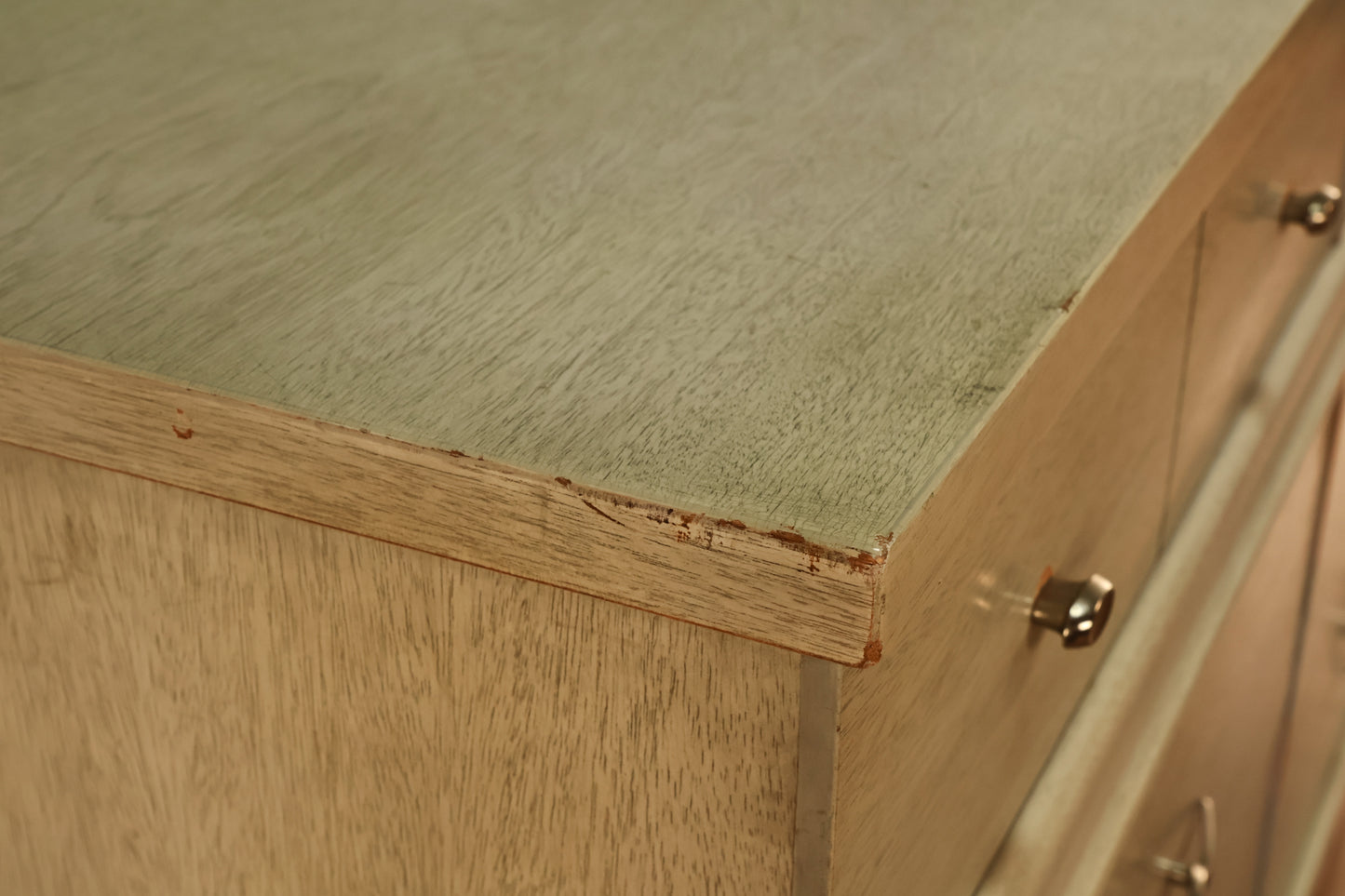 Ash Mahogany 6-Drawer Dresser
