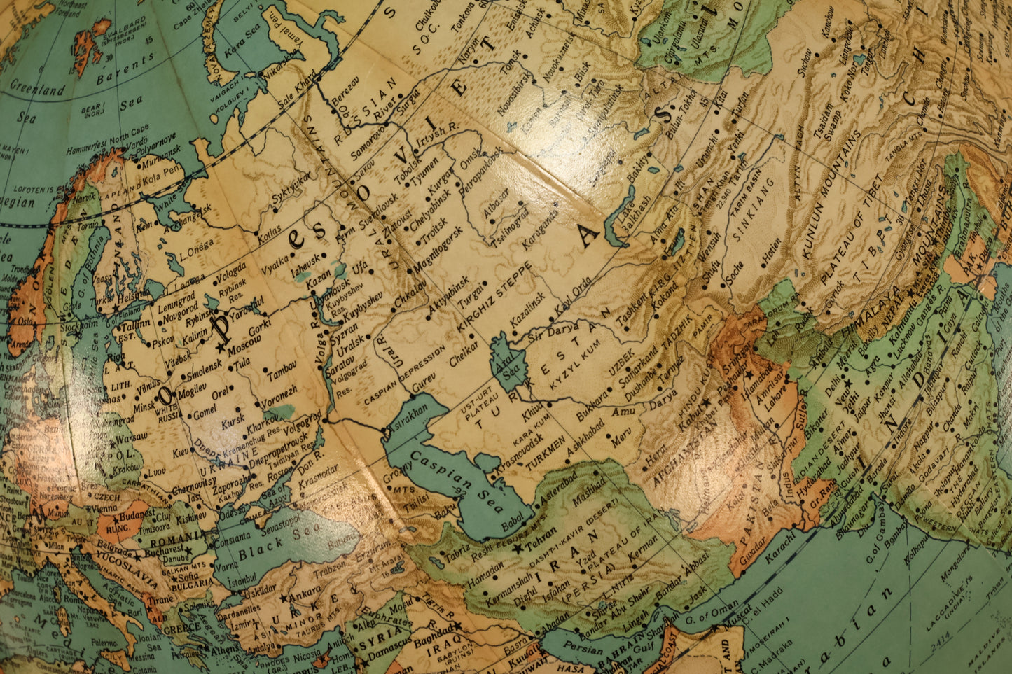 Rand McNally Illuminated Standing Globe
