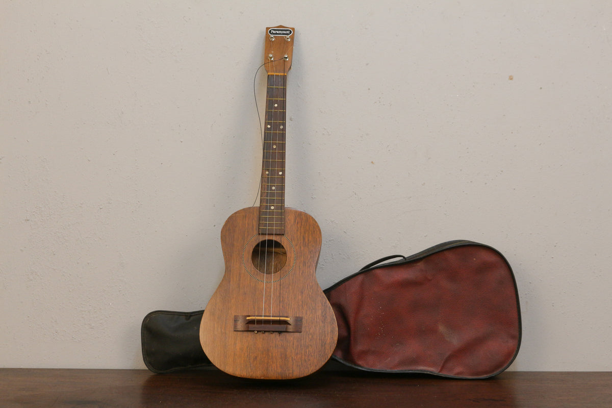 Paramount Ukulele with Case