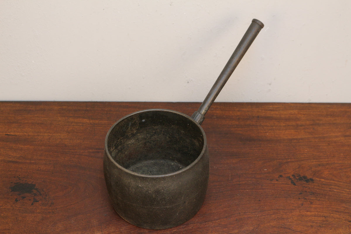 J&J Siddons 1800s Cast Iron Pot