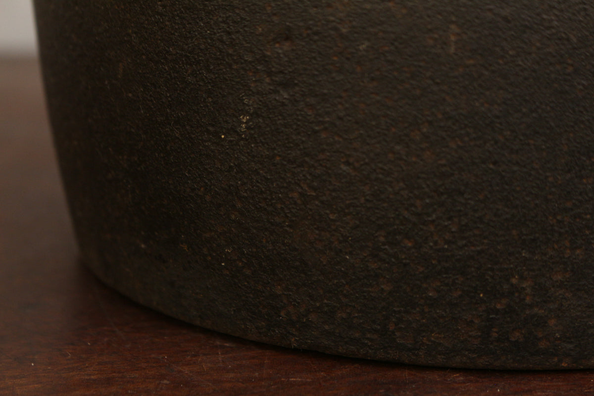 J&J Siddons 1800s Cast Iron Pot