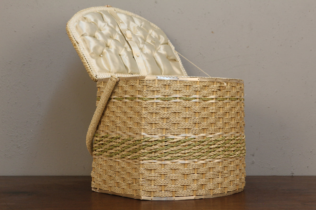 Cream & Green Woven Handbasket
