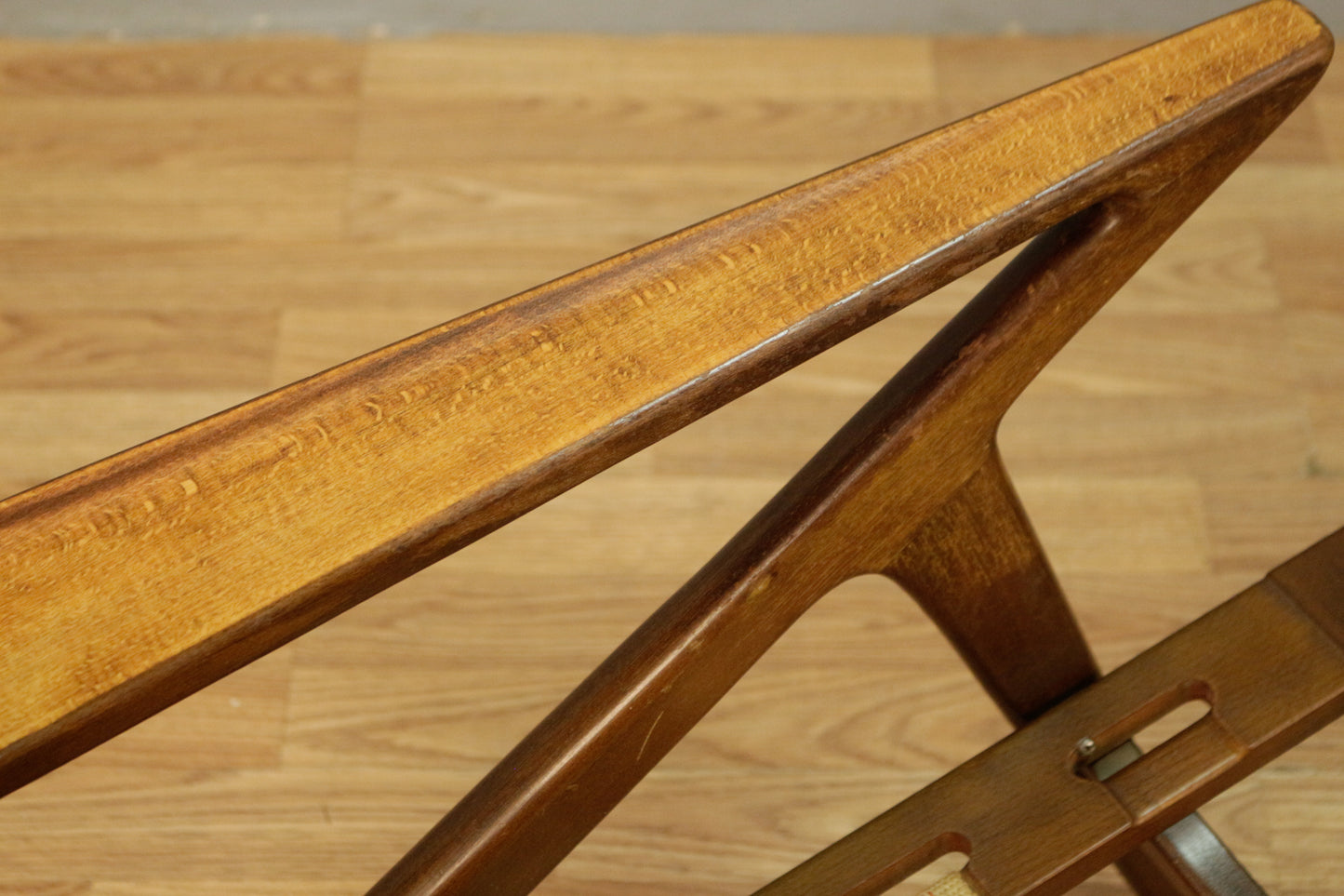 Danish "Z" Lounge Chair Frame