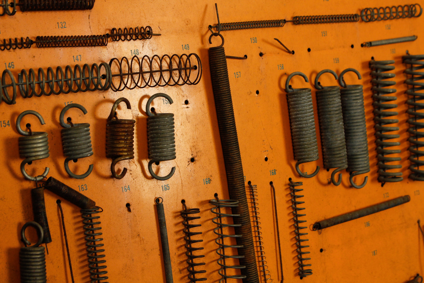 "Select-A-Spring" Hardware Sign