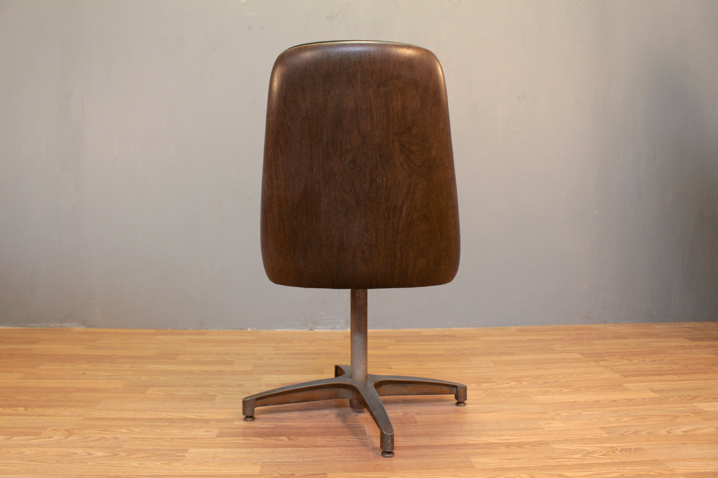 Mid Century Tufted Vinyl Swivel Side Chair