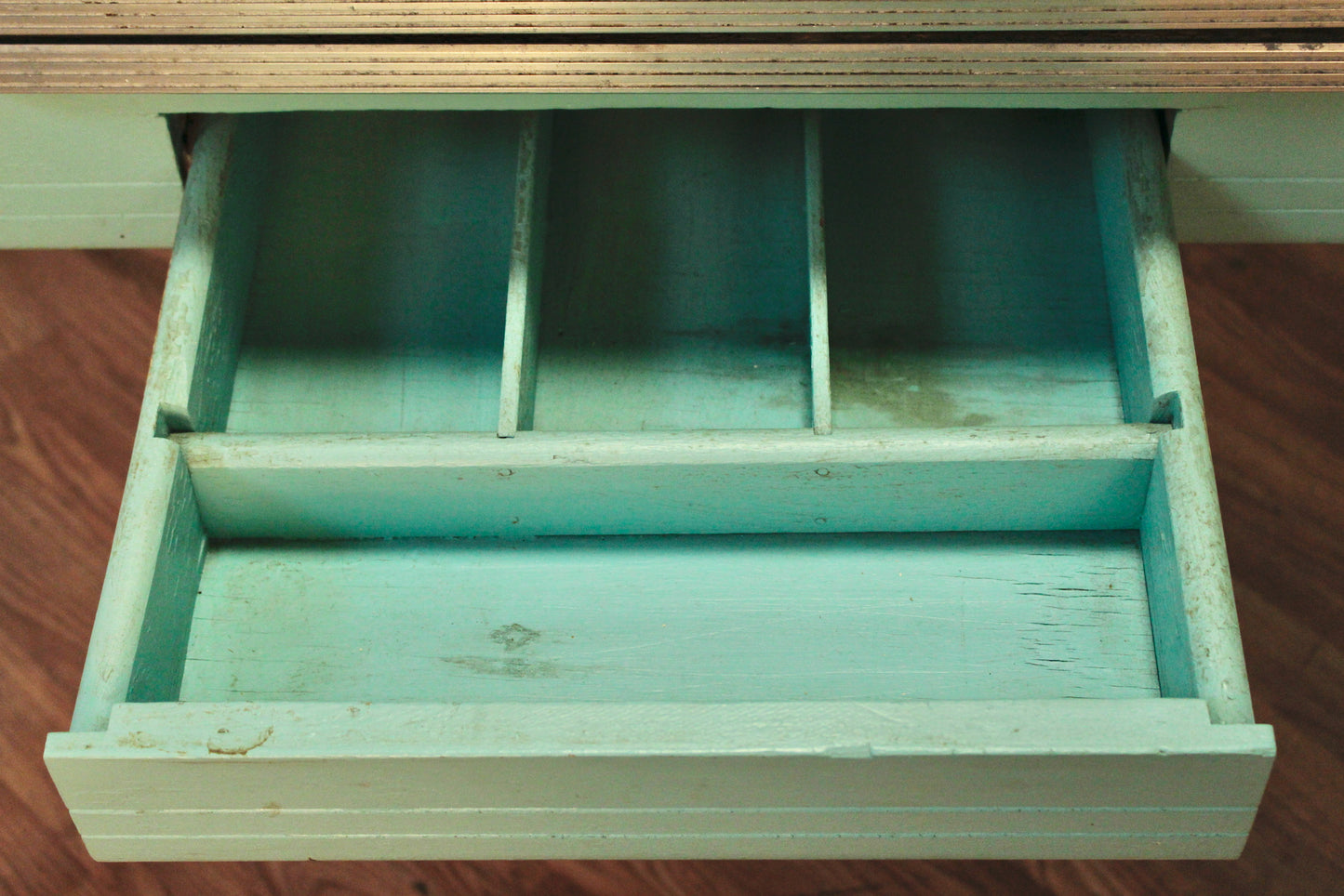 Icy Blue & White Table with Built-In Leaves