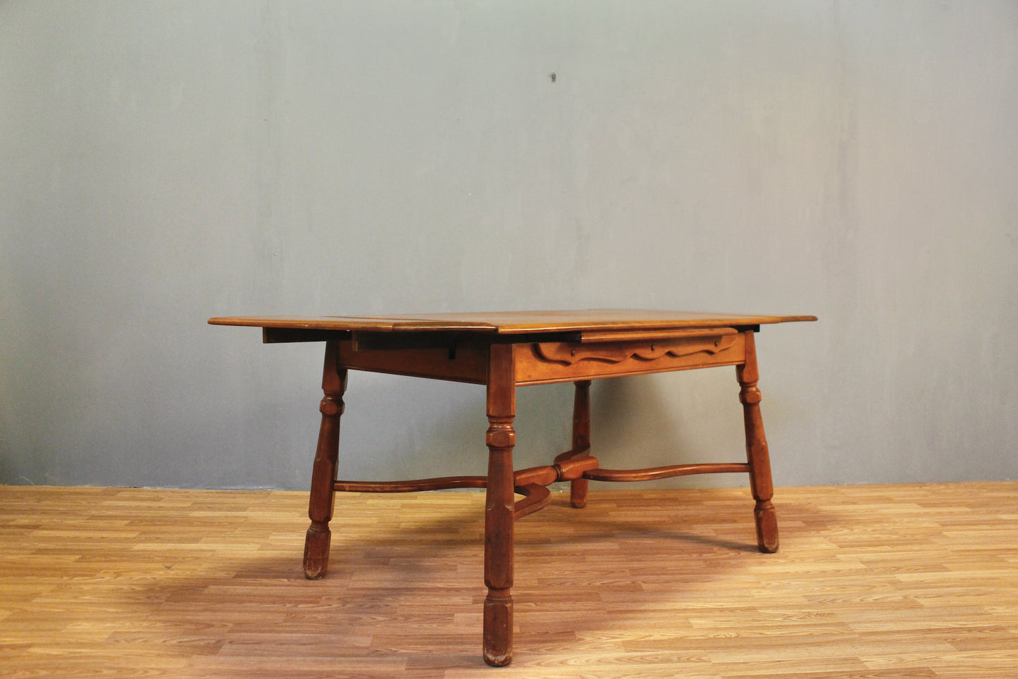 Maple Dining Table with Built-In Leaves - ONLINE ONLY