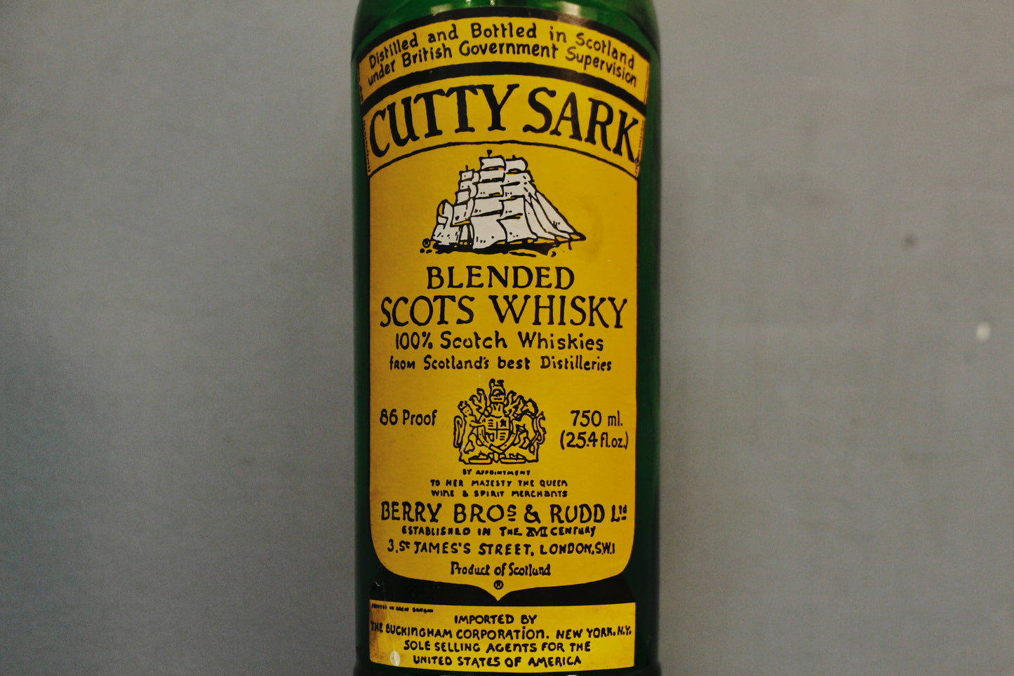 Cutty Sark Whisky Bottle Table Lamp