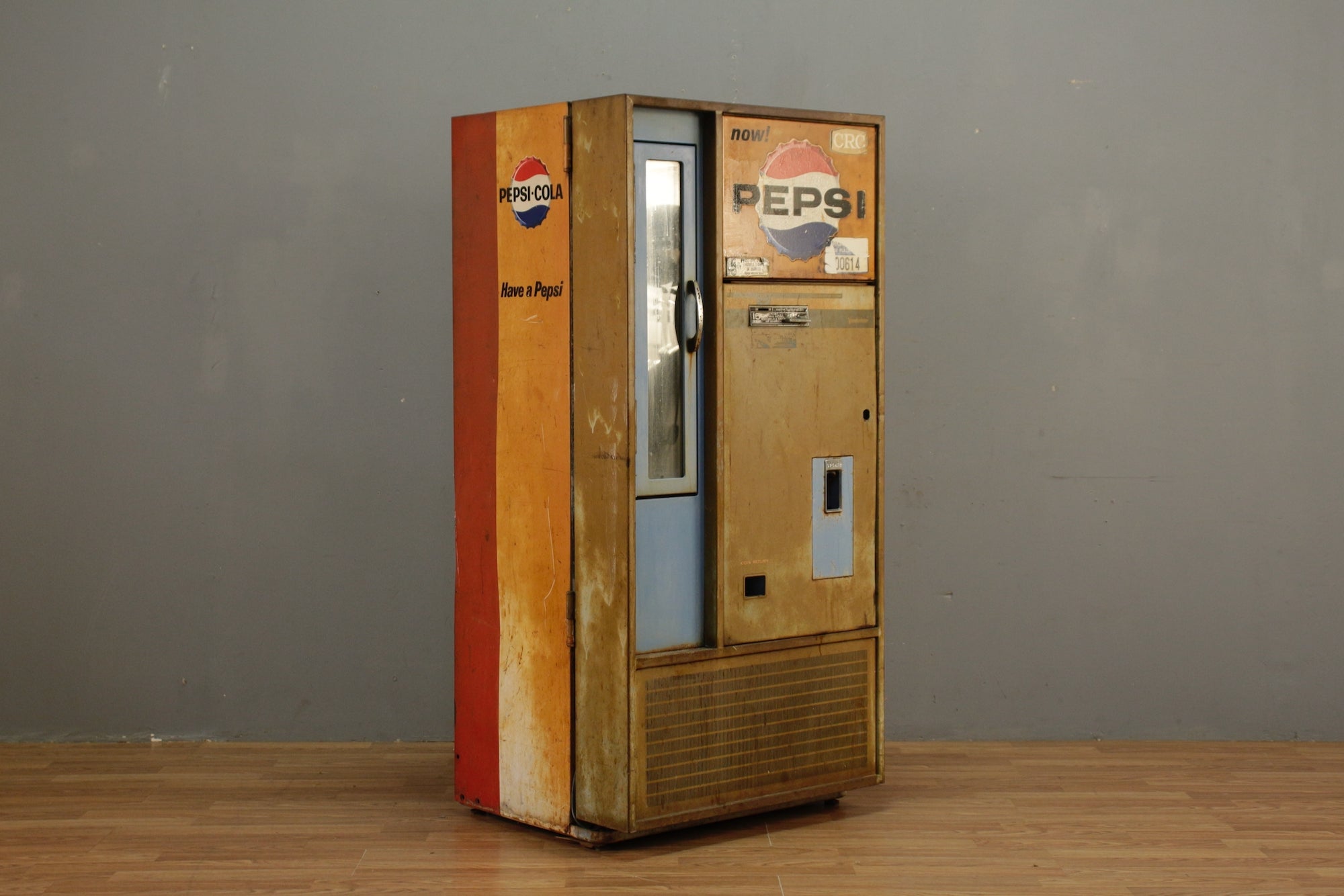 1960s Pepsi Vending Machine - ONLINE ONLY – Furnish Green