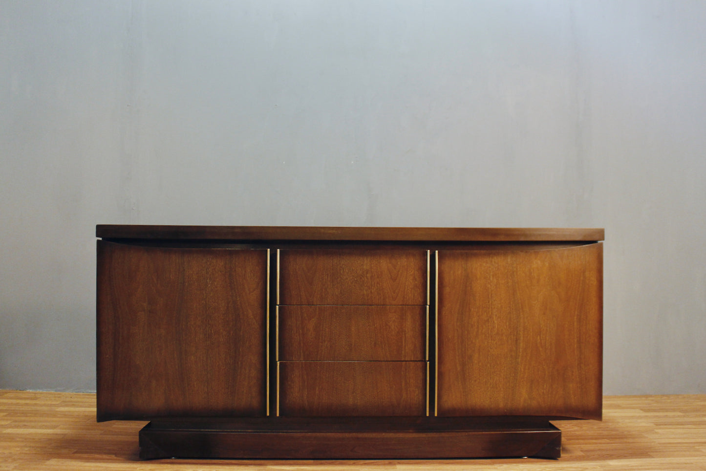Large American of Martinsville Credenza - ONLINE ONLY