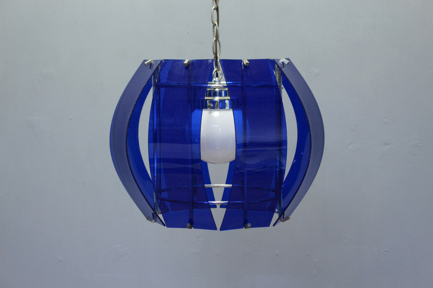 Mod Blue Acrylic Ribbon Swag Lamp