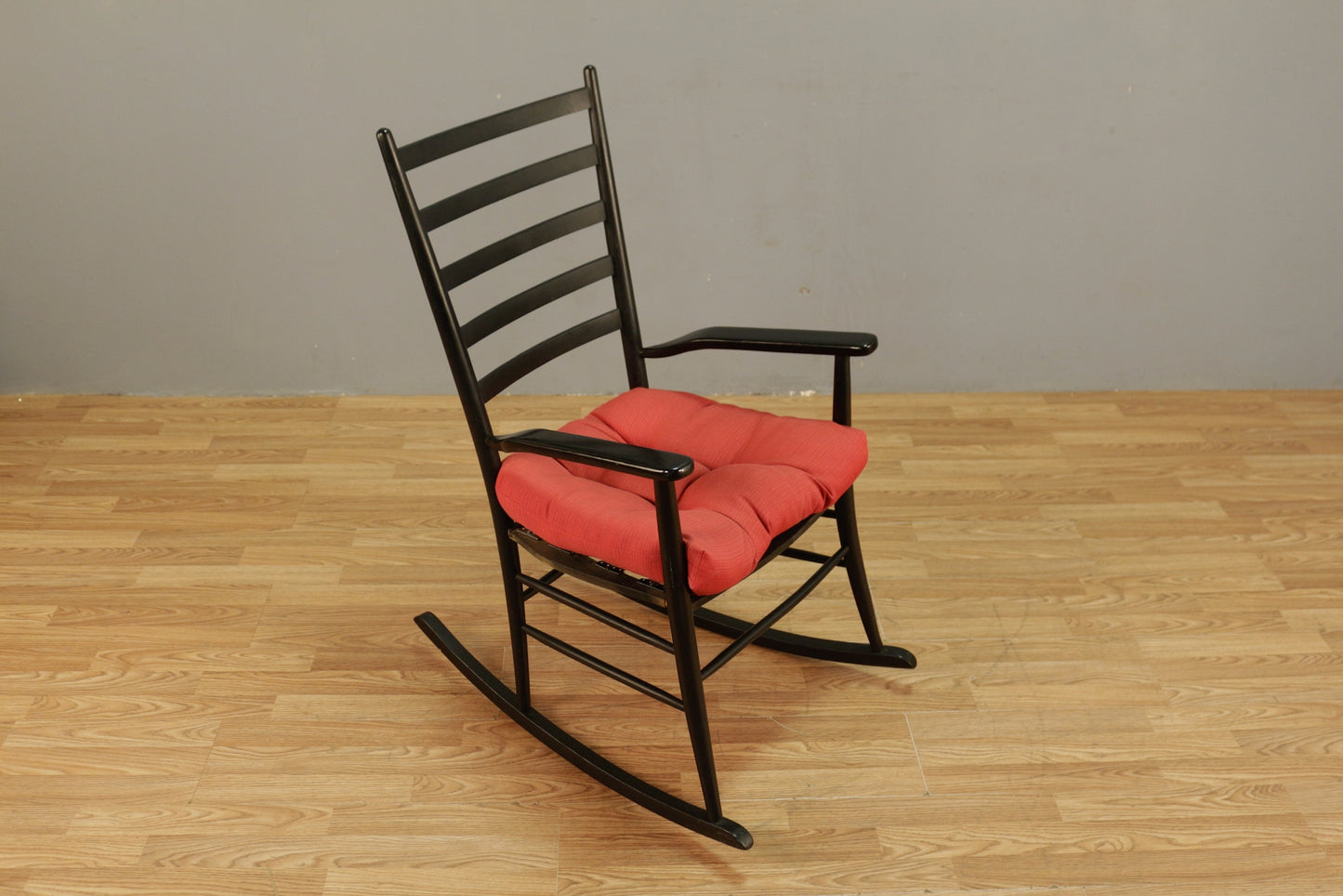 Black & Red Ladder-Back Rocking Chair
