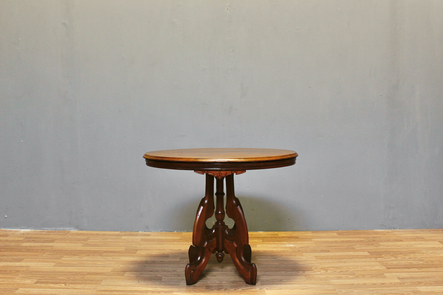 Victorian Eastlake Oval Occasional Table