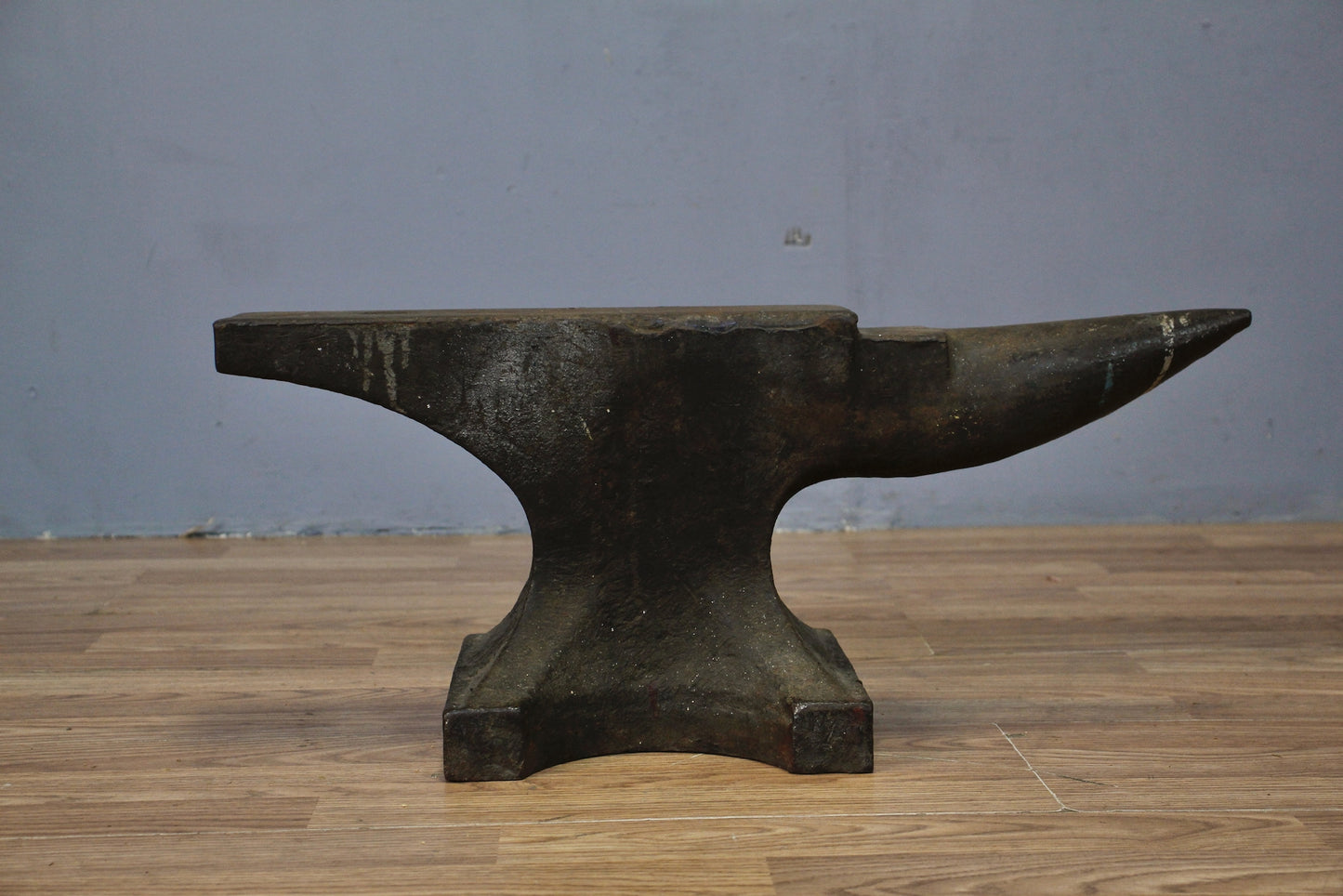 Antique Iron Anvil - ONLINE ONLY