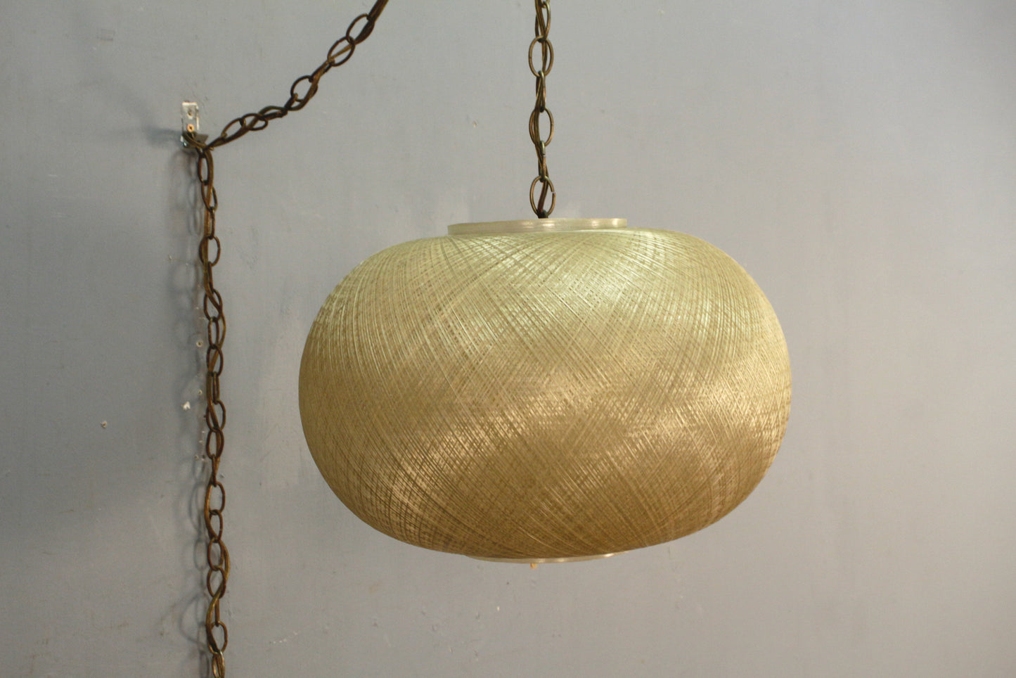 Spun Fiberglass String Swag Lamp