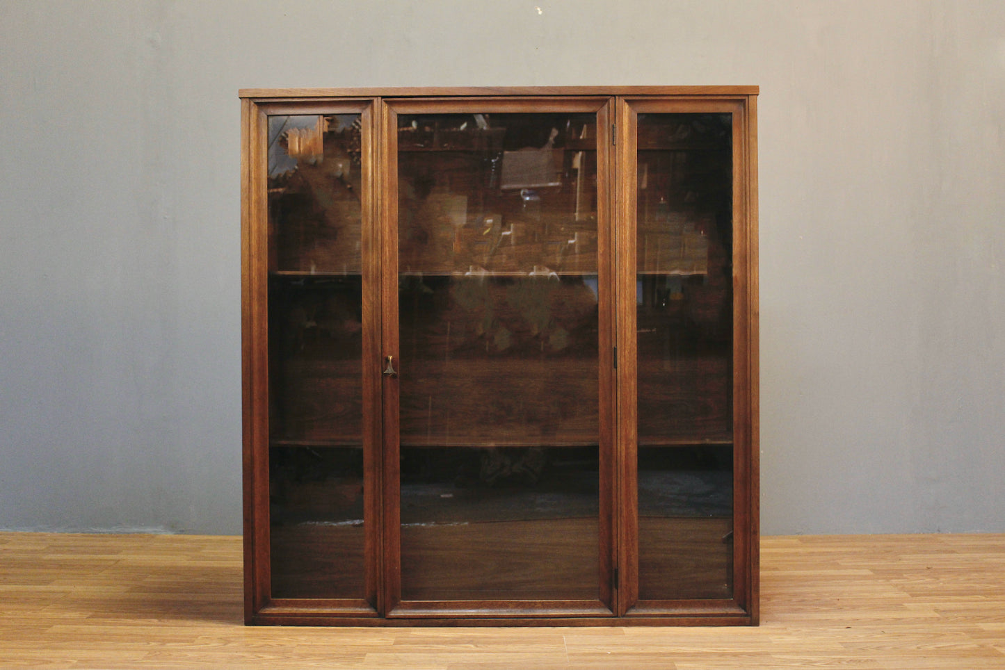 Mid Century 1-Door Glass-Front Bookcase - ONLINE ONLY